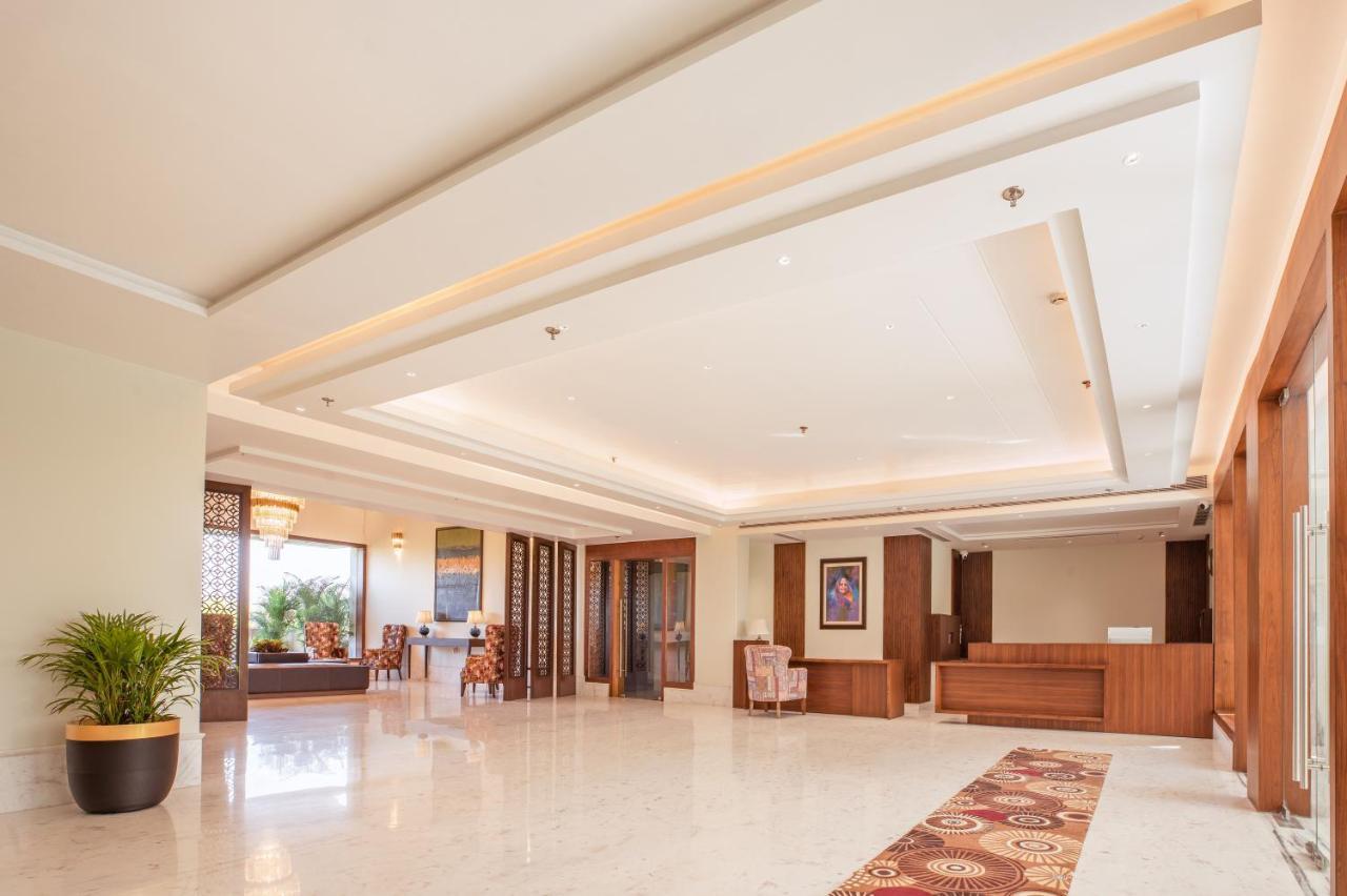 The Lalita Grand Mathura- Vrindavan Luaran gambar